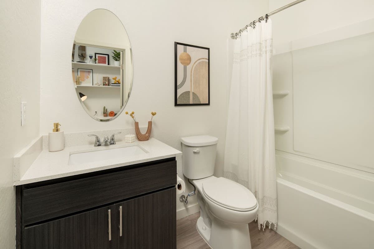 Cabana Southern Apartments — photo 3