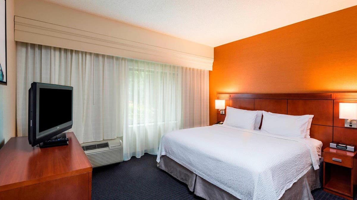 Courtyard by Marriott Atlanta Buford Mall of Georgia — photo 2