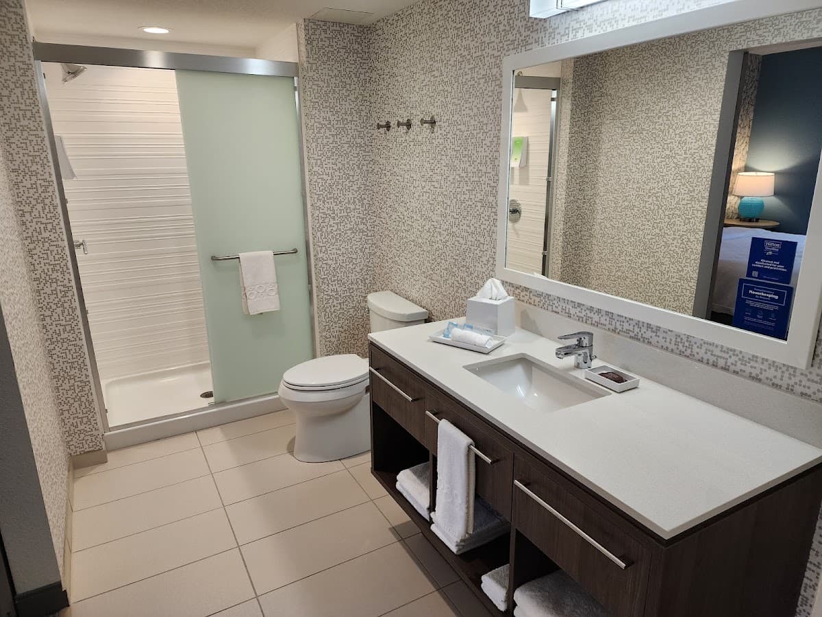 Home2 Suites by Hilton Eau Claire South — photo 4