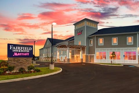 Fairfield by Marriott Inn & Suites Cape Cod Hyannis