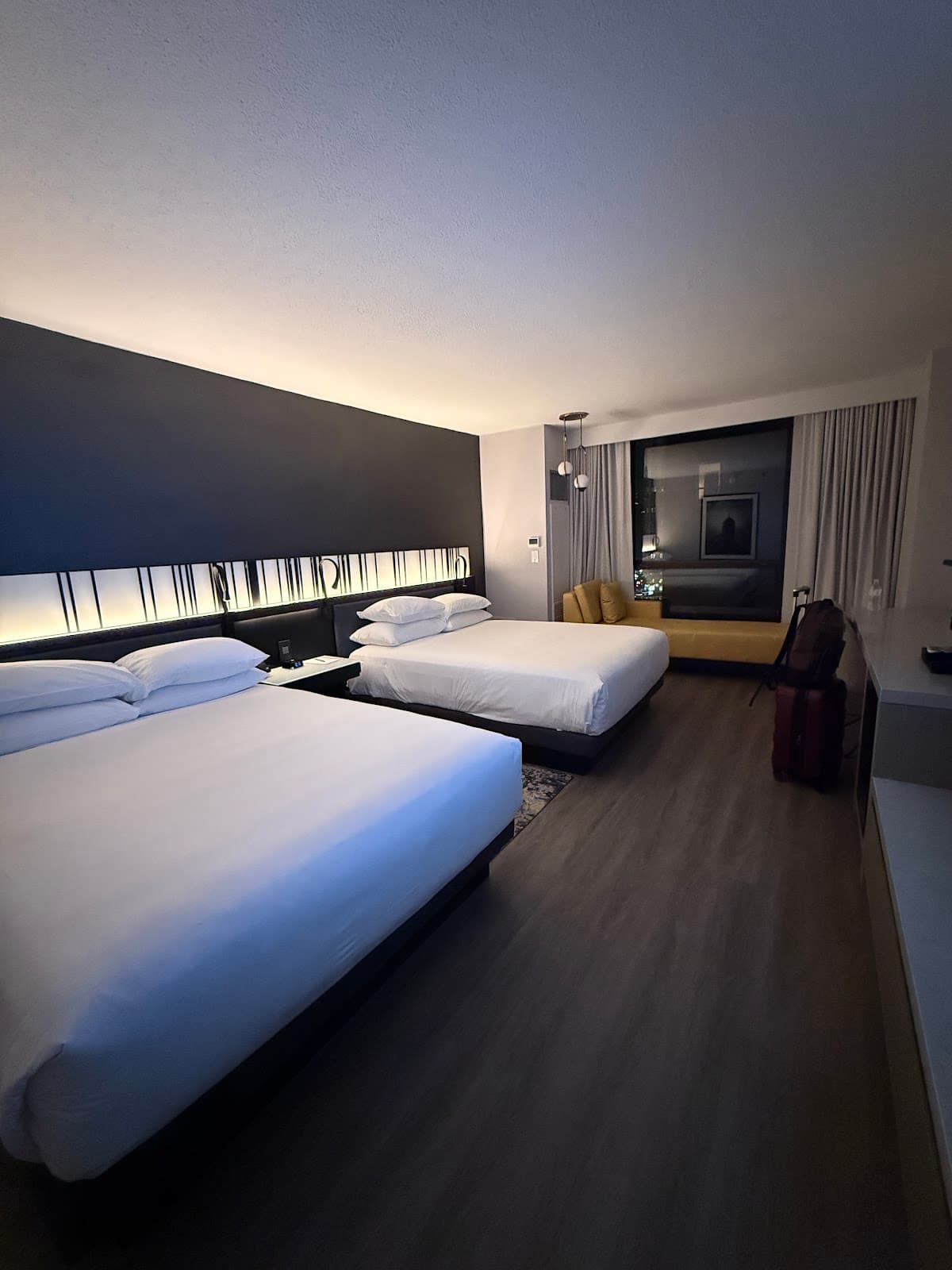 Hyatt Regency Chicago — photo 2
