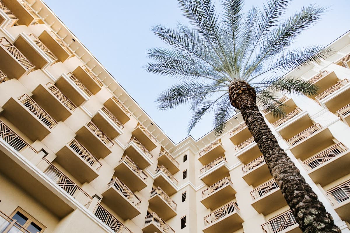 Sandpearl Resort