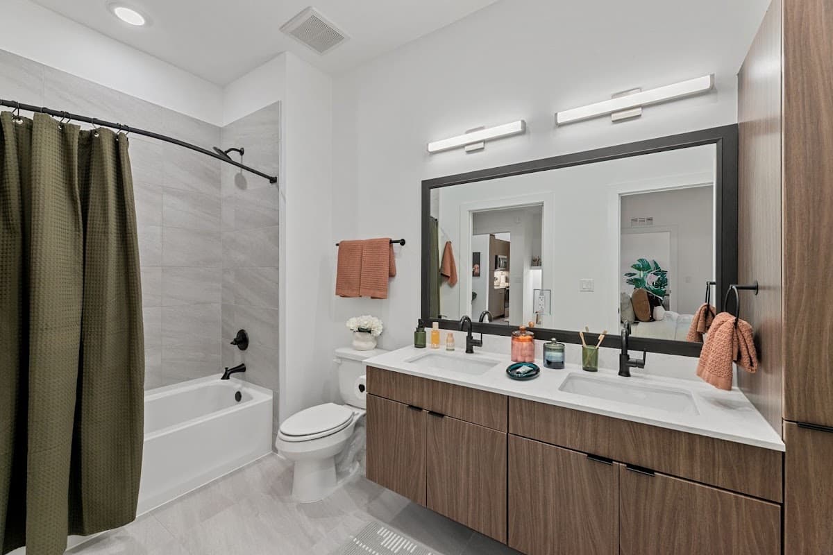 The Continental Residences — photo 4