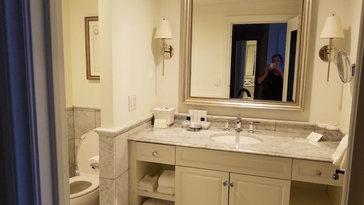 The Charleston Place — photo 4