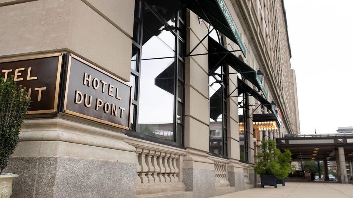 HOTEL DU PONT — photo 4