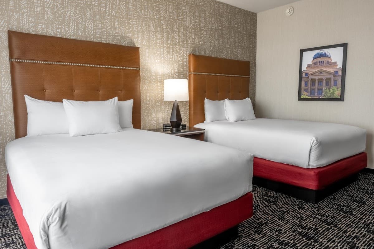 Drury Plaza Hotel College Station — photo 2