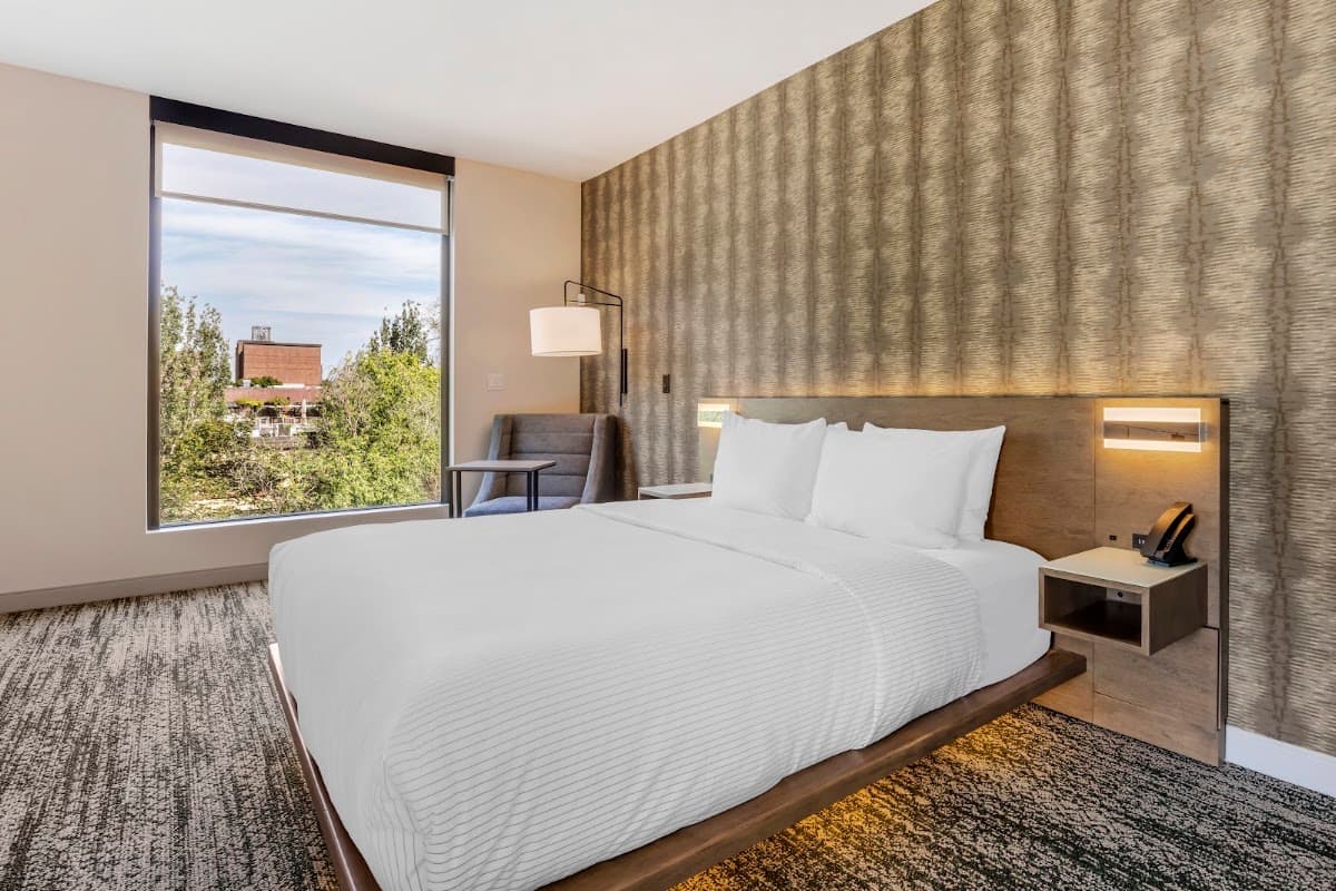 Cambria Hotel Portland - Pearl District — photo 2
