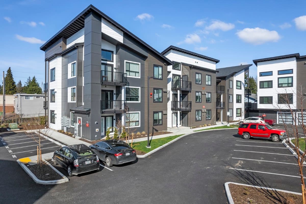 Pacific Ridge Apartments