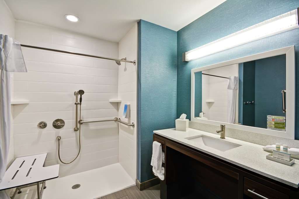 Home2 Suites by Hilton Pensacola I-10 at North Davis Hwy — photo 4