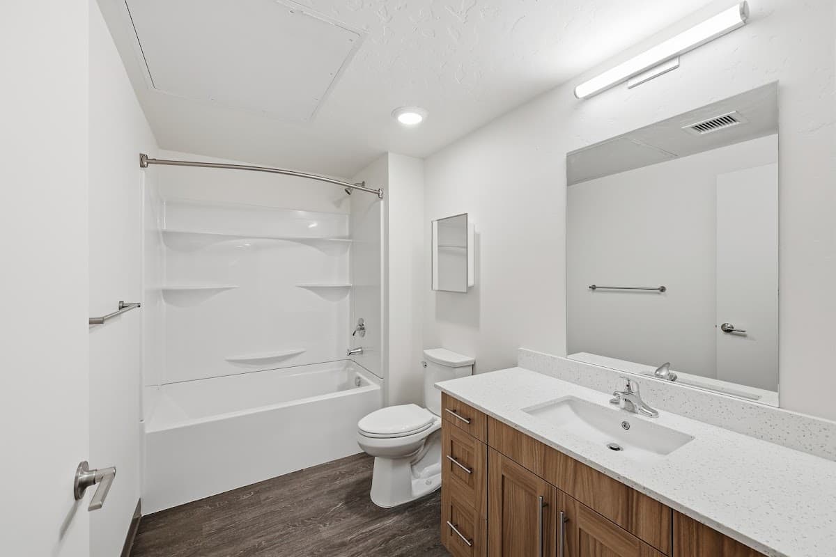 Denton Apartments — photo 2