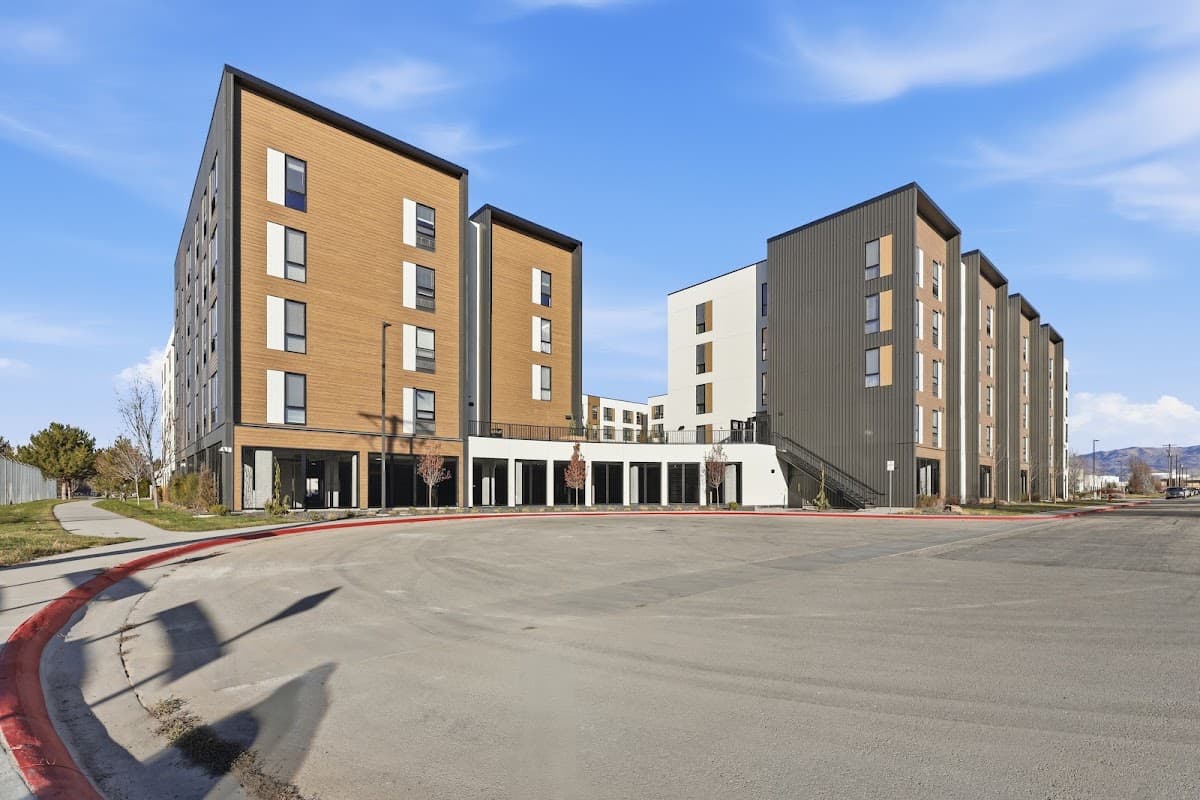 Denton Apartments — photo 4