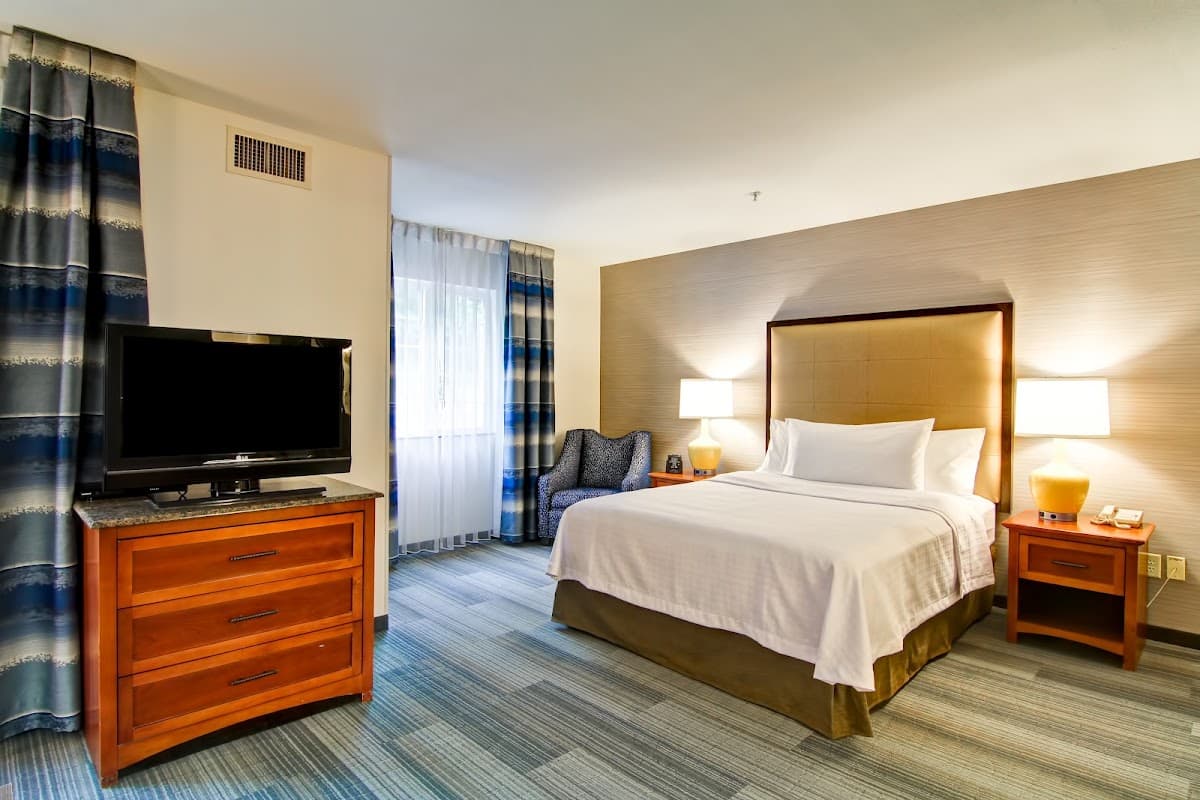 Homewood Suites by Hilton Stratford — photo 2