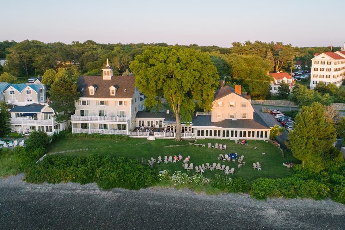 The Breakwater Inn