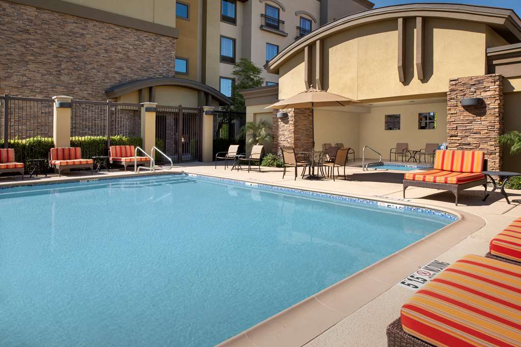 Hampton Inn & Suites Phoenix Tempe — photo 1