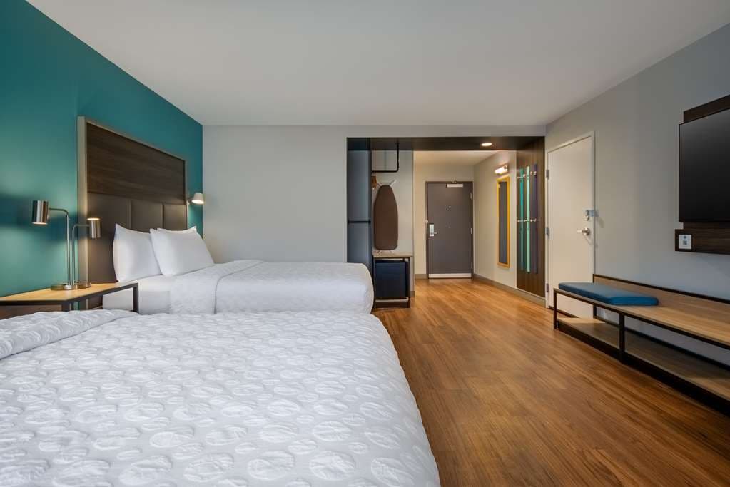 Tru by Hilton Merrillville — photo 2