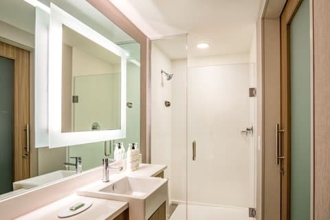 SpringHill Suites by Marriott Boston Logan Airport Revere Beach — photo 4
