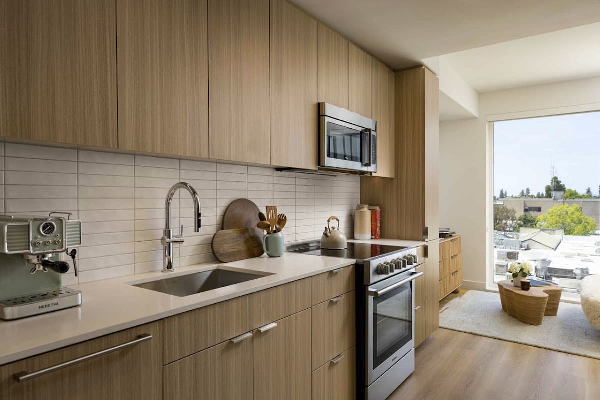 Felix Apartments — photo 2