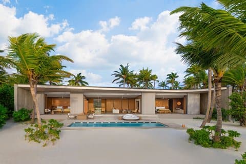 The Ritz-Carlton Maldives, Fari Islands