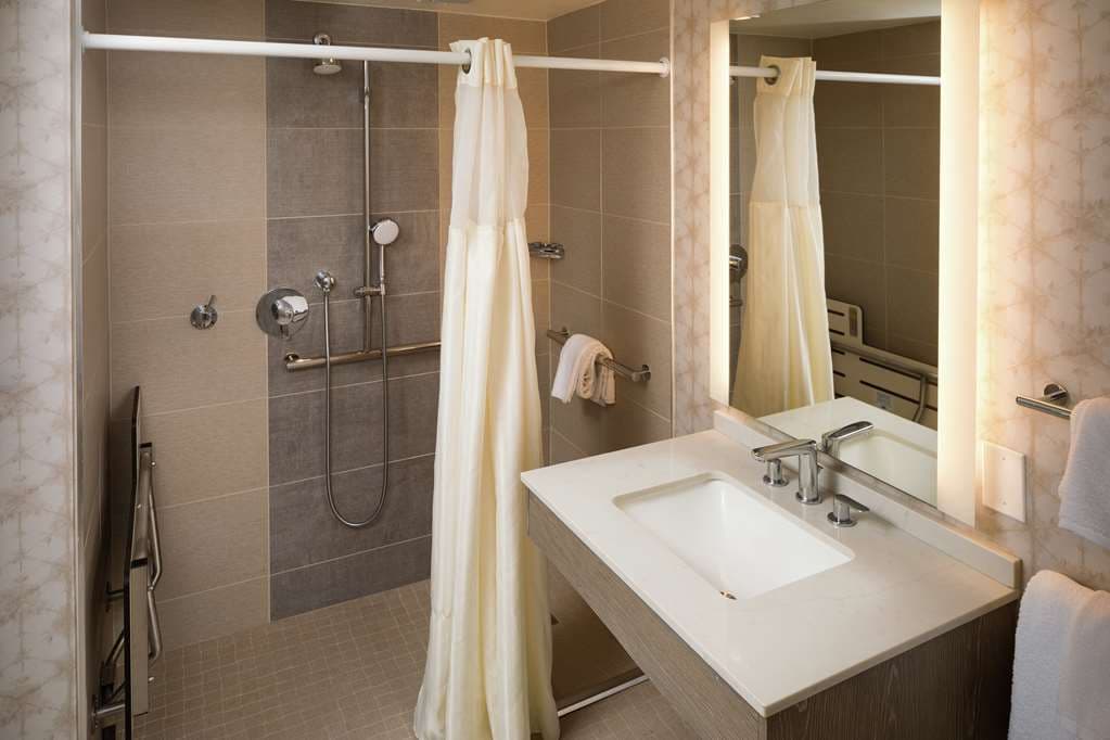 Hilton Birmingham Downtown at UAB — photo 4