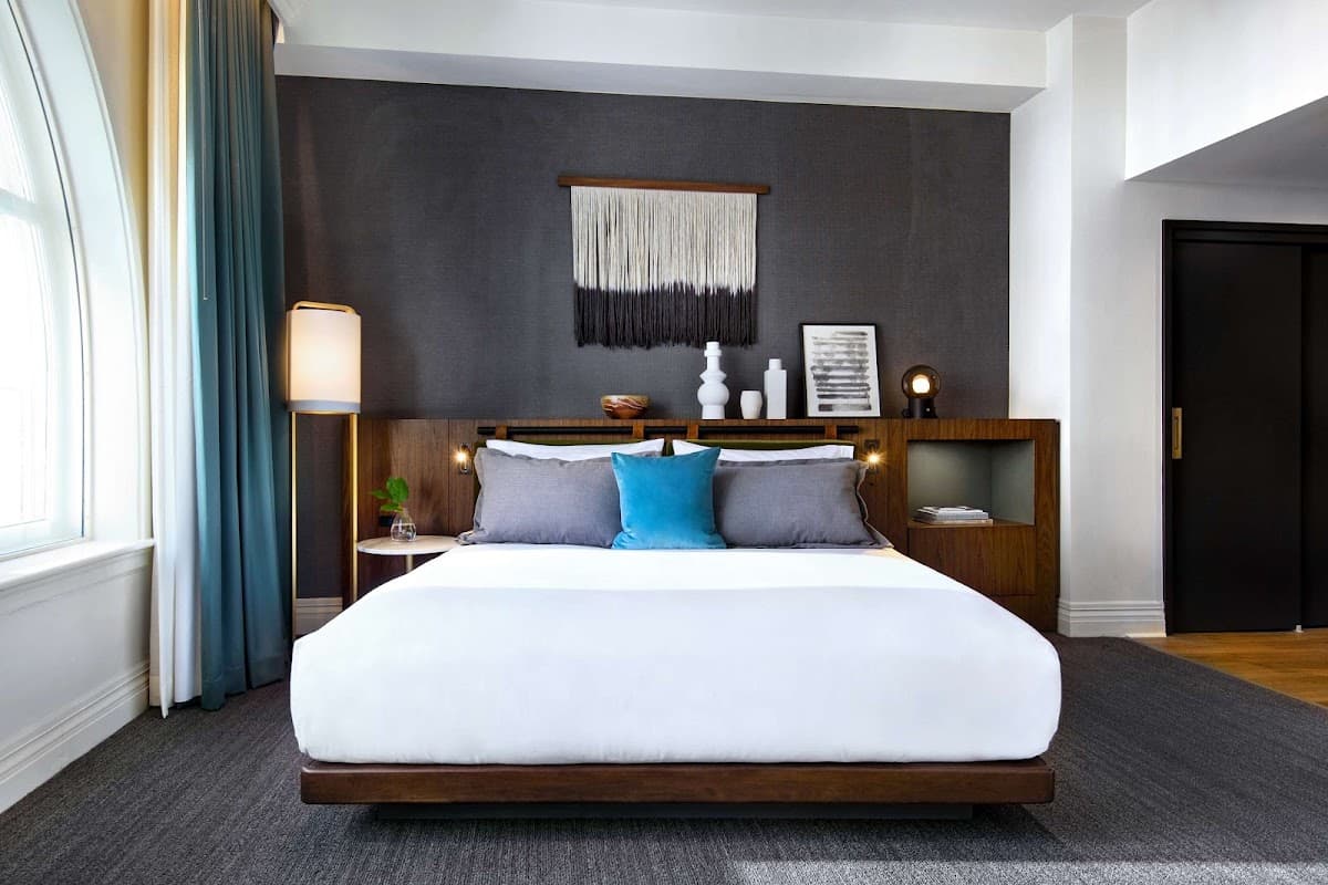 The Alexis Royal Sonesta Hotel Seattle — photo 2