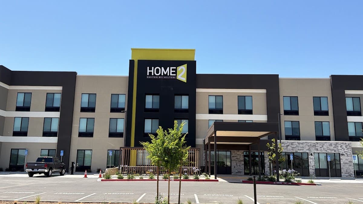 Home2 Suites by Hilton Fresno Northwest — photo 1