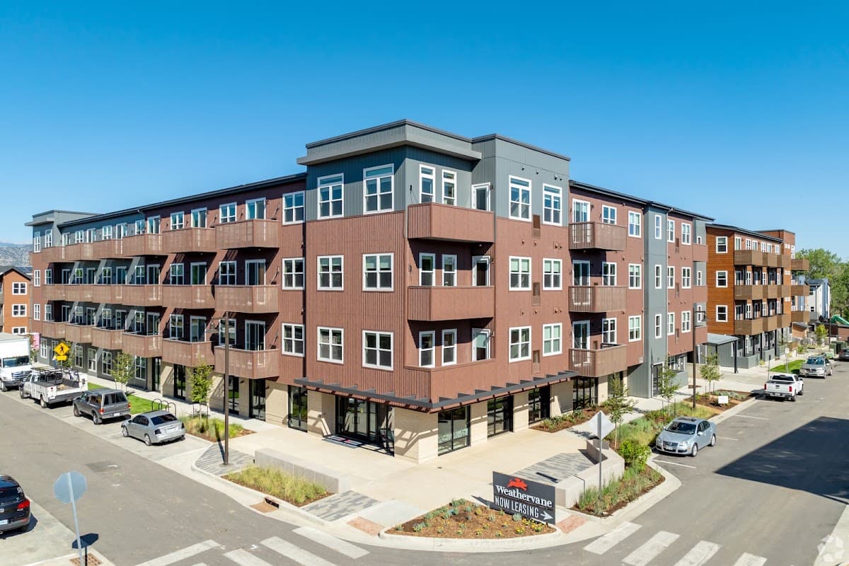 Weathervane Apartments — photo 1