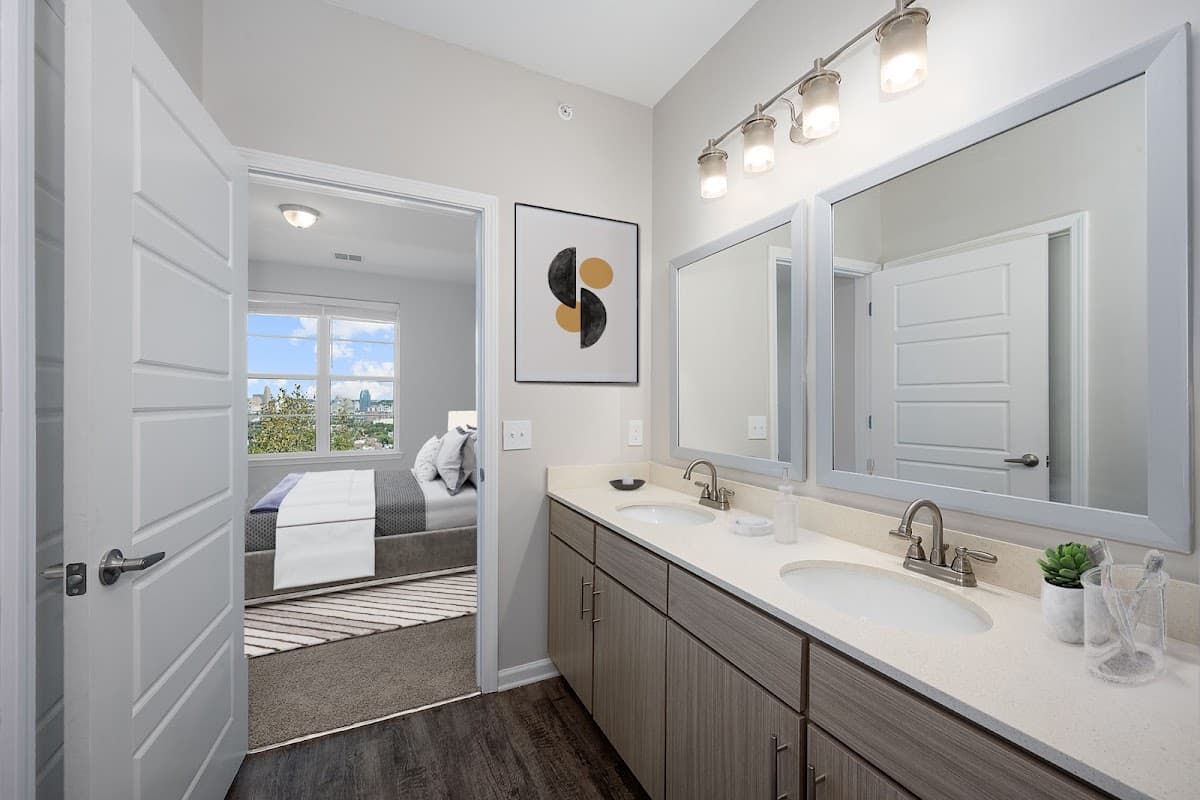 Tapestry Ridge Apartments — photo 4