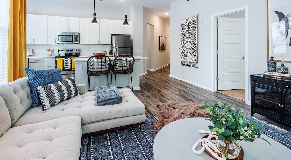 Tapestry Ridge Apartments — photo 5