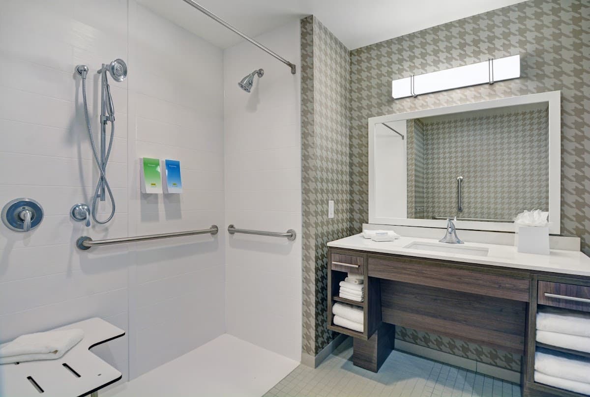 Home2 Suites by Hilton Charleston Daniel Island — photo 4