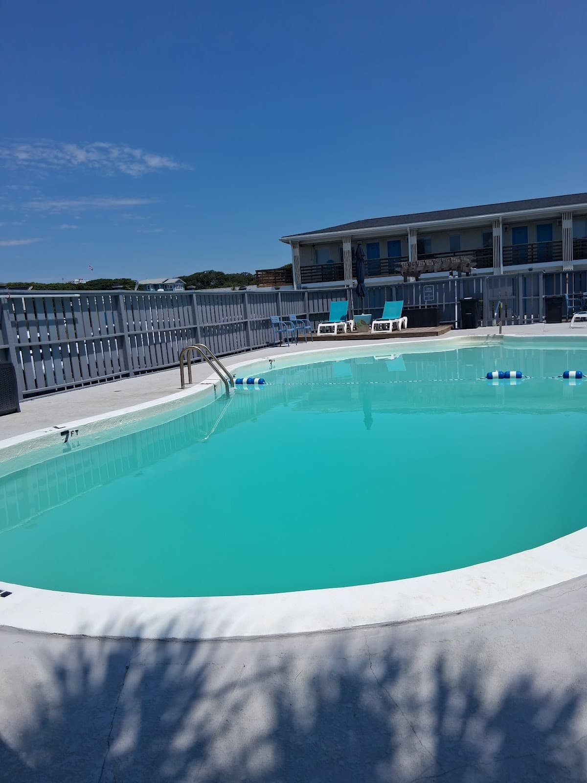 The Beach House Motel & Suites — photo 3