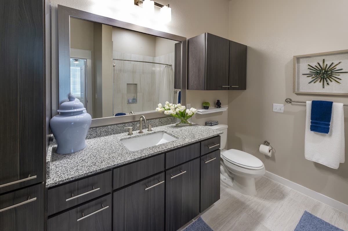 Ivy Lofts — photo 3