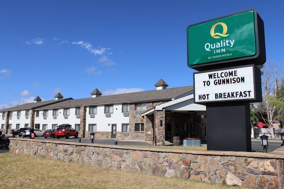Quality Inn Gunnison-Crested Butte — photo 1