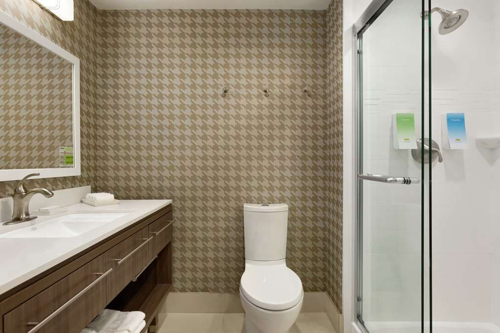 Home2 Suites by Hilton Fort Collins — photo 4