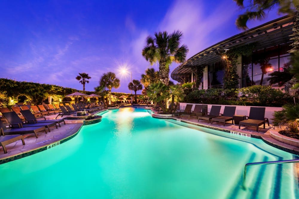 Grand Galvez Resort, Autograph Collection — photo 3