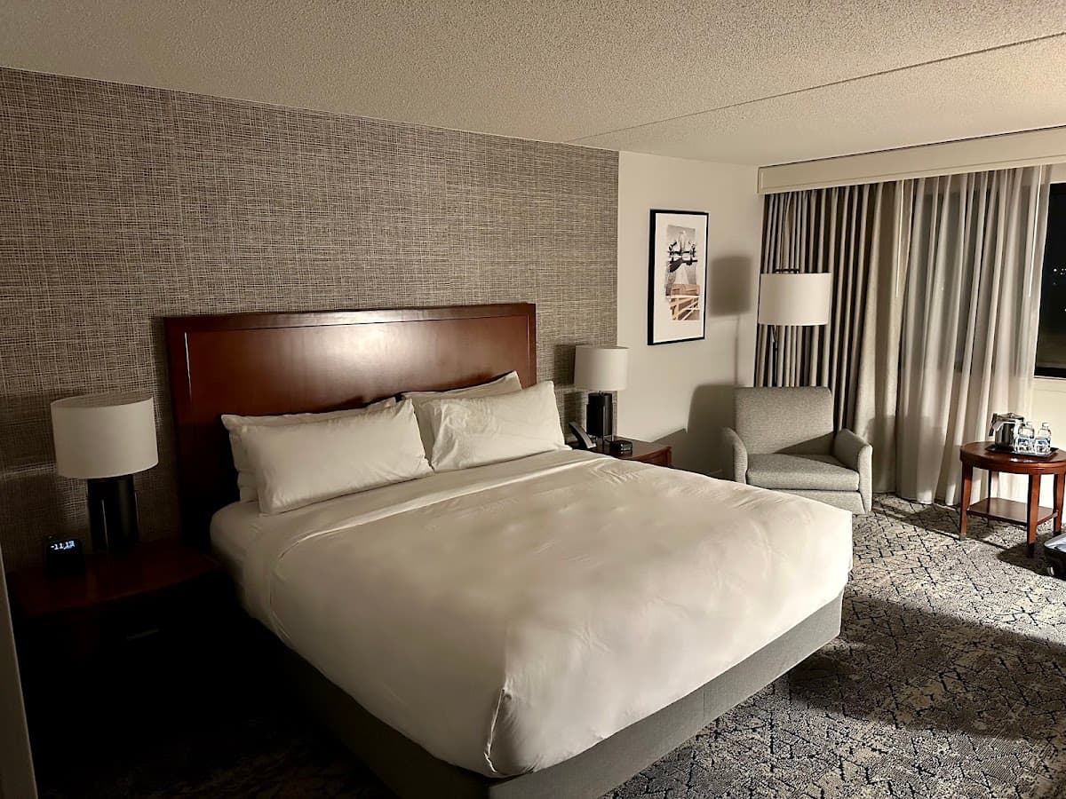 Sheraton Hartford Hotel at Bradley Airport — photo 2