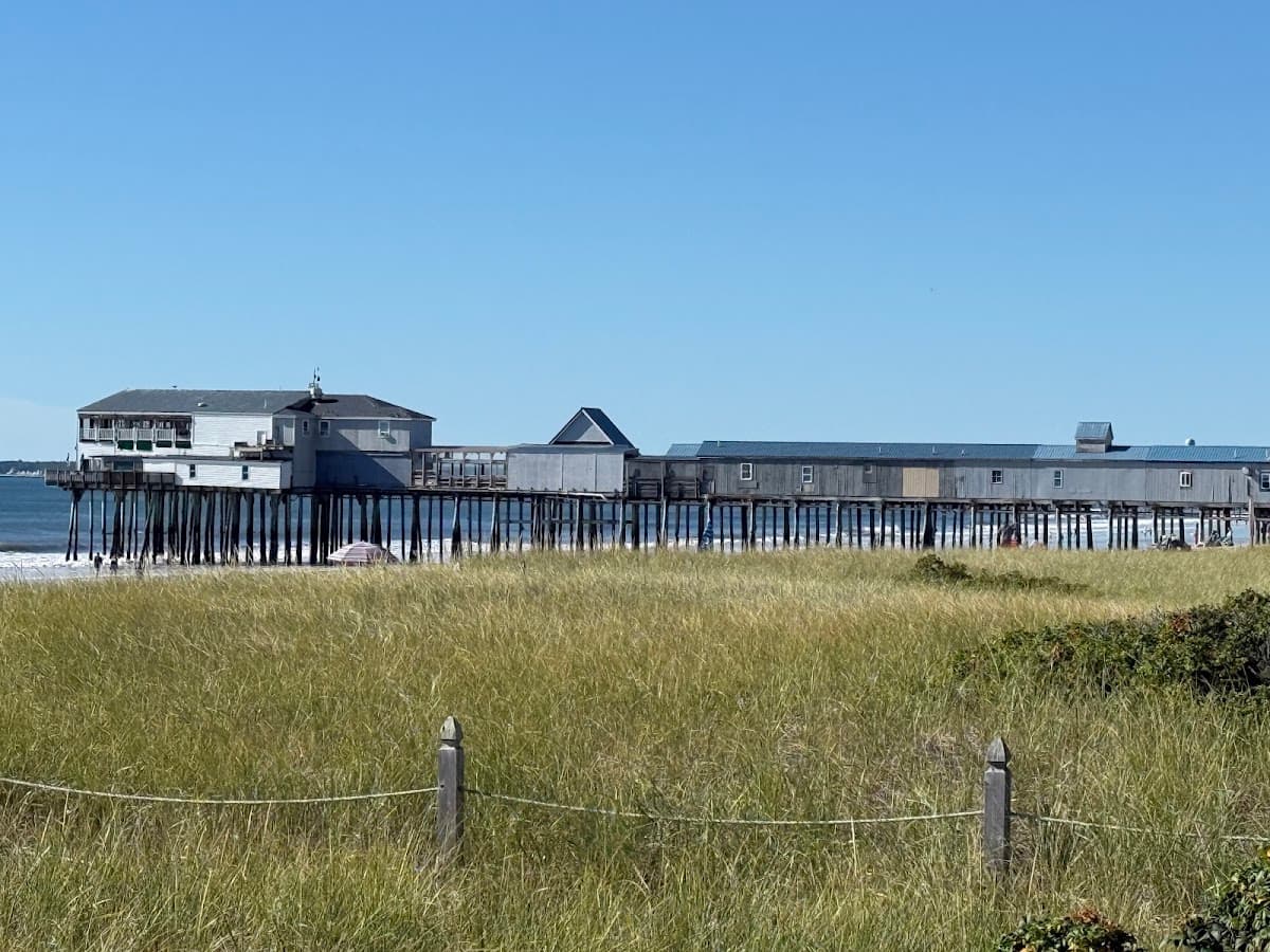 Skylark Beach Inn