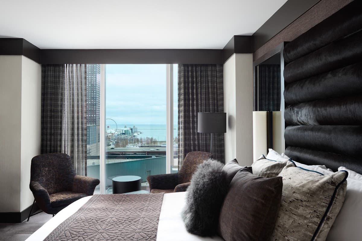 Loews Chicago Hotel — photo 2