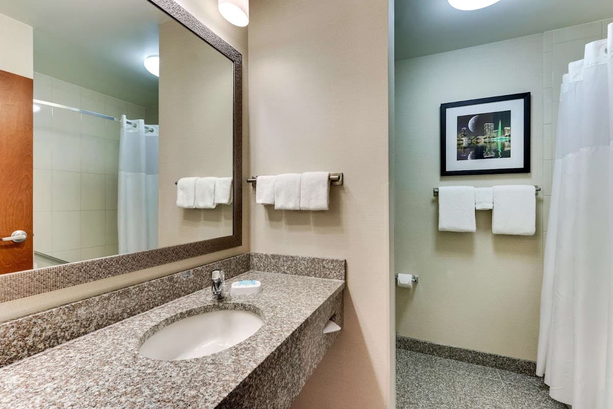 Drury Inn & Suites near Universal Orlando Resort — photo 4