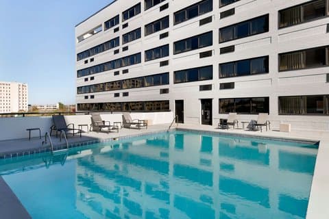 Fairfield by Marriott Inn & Suites Charleston Downtown