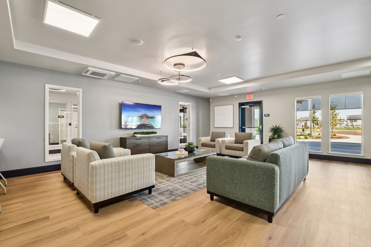Terracina at Winding Creek Apartments - Roseville CA — photo 2