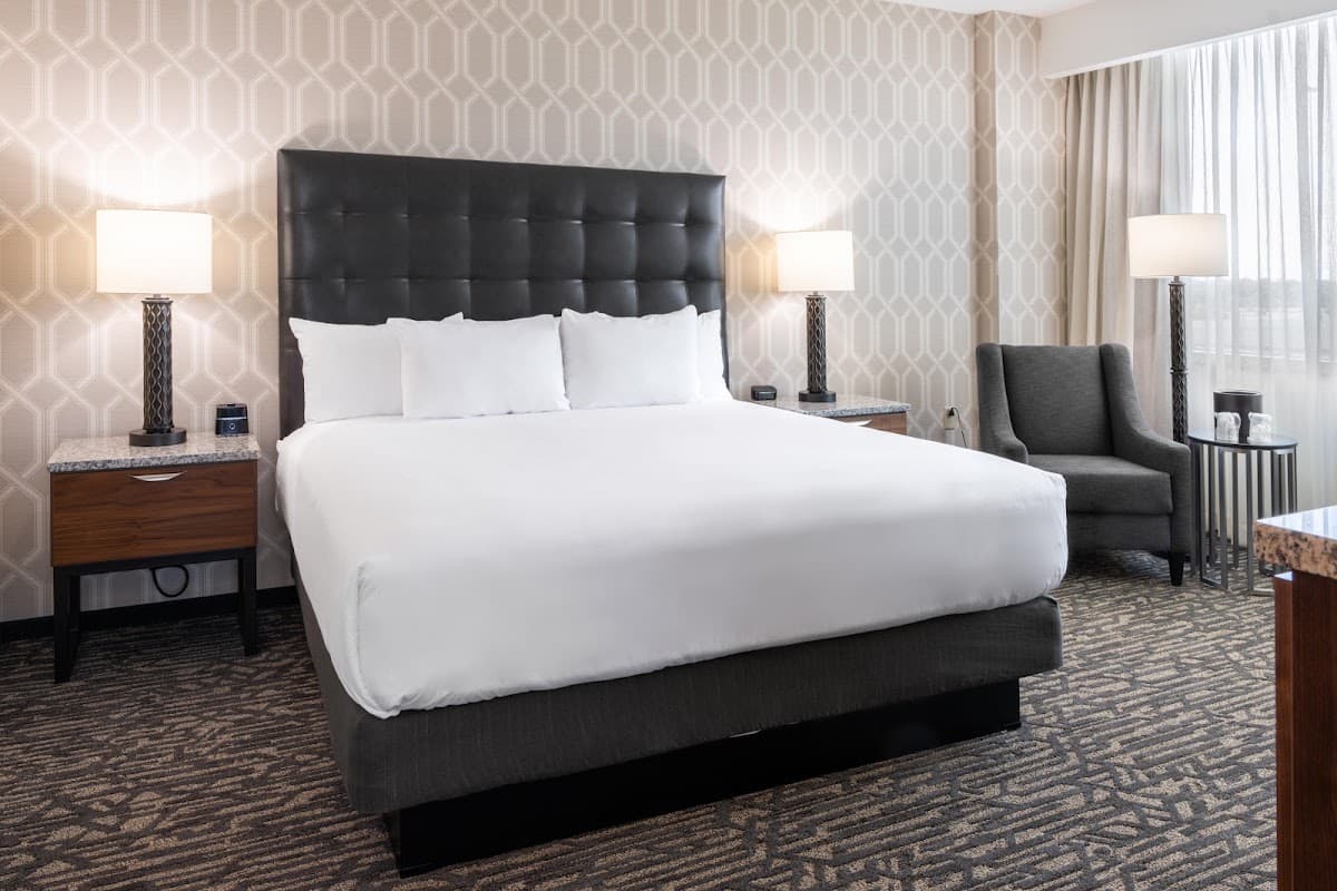 Drury Plaza Hotel Dallas Arlington — photo 5