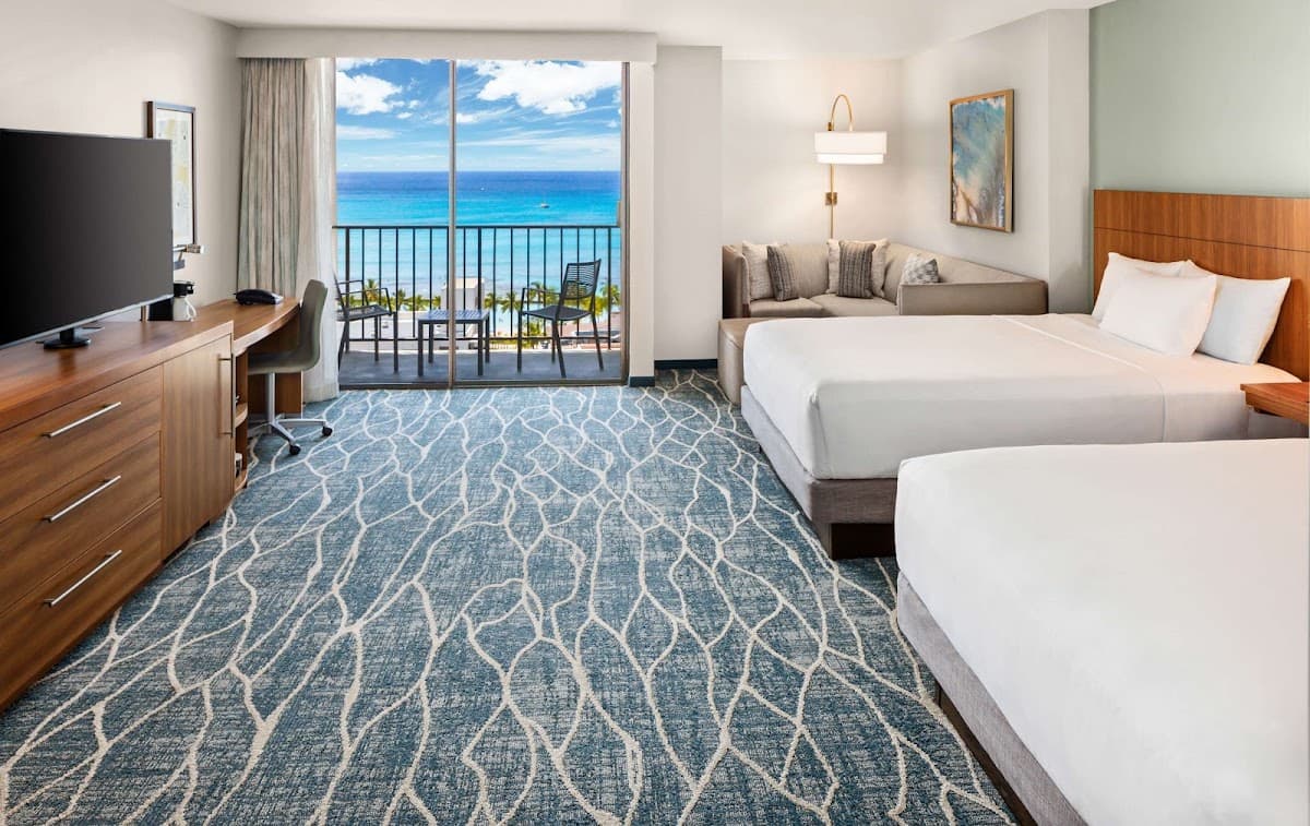 Hyatt Place Waikiki Beach — photo 2