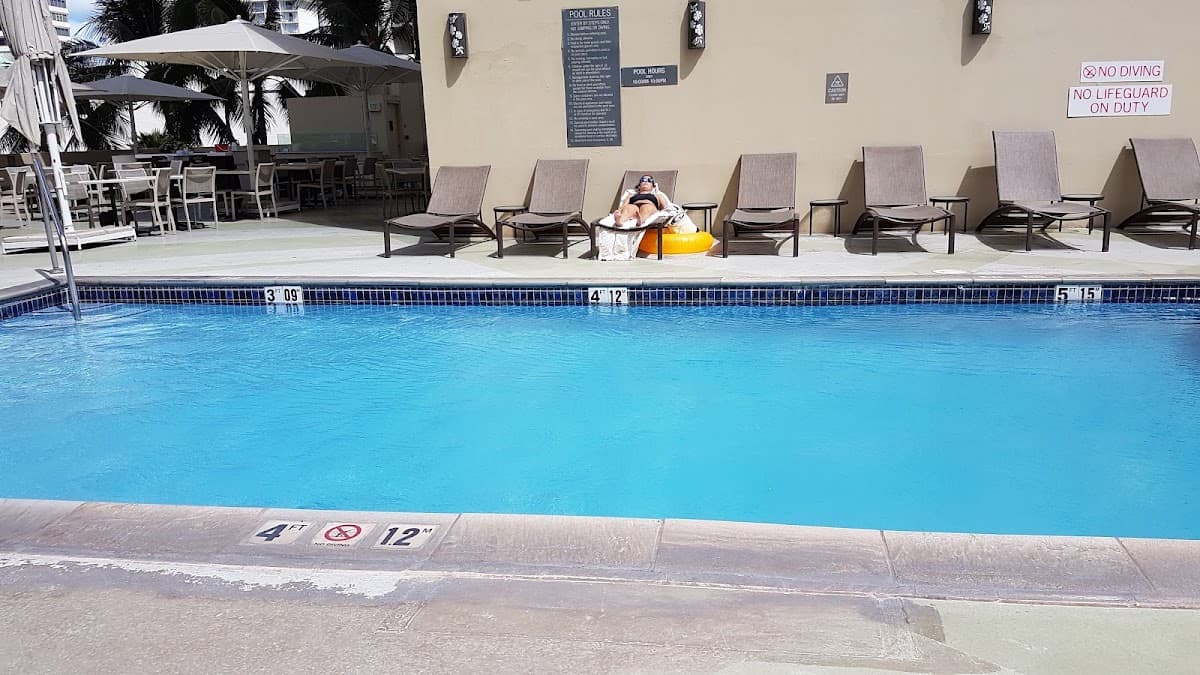 Hyatt Place Waikiki Beach — photo 3