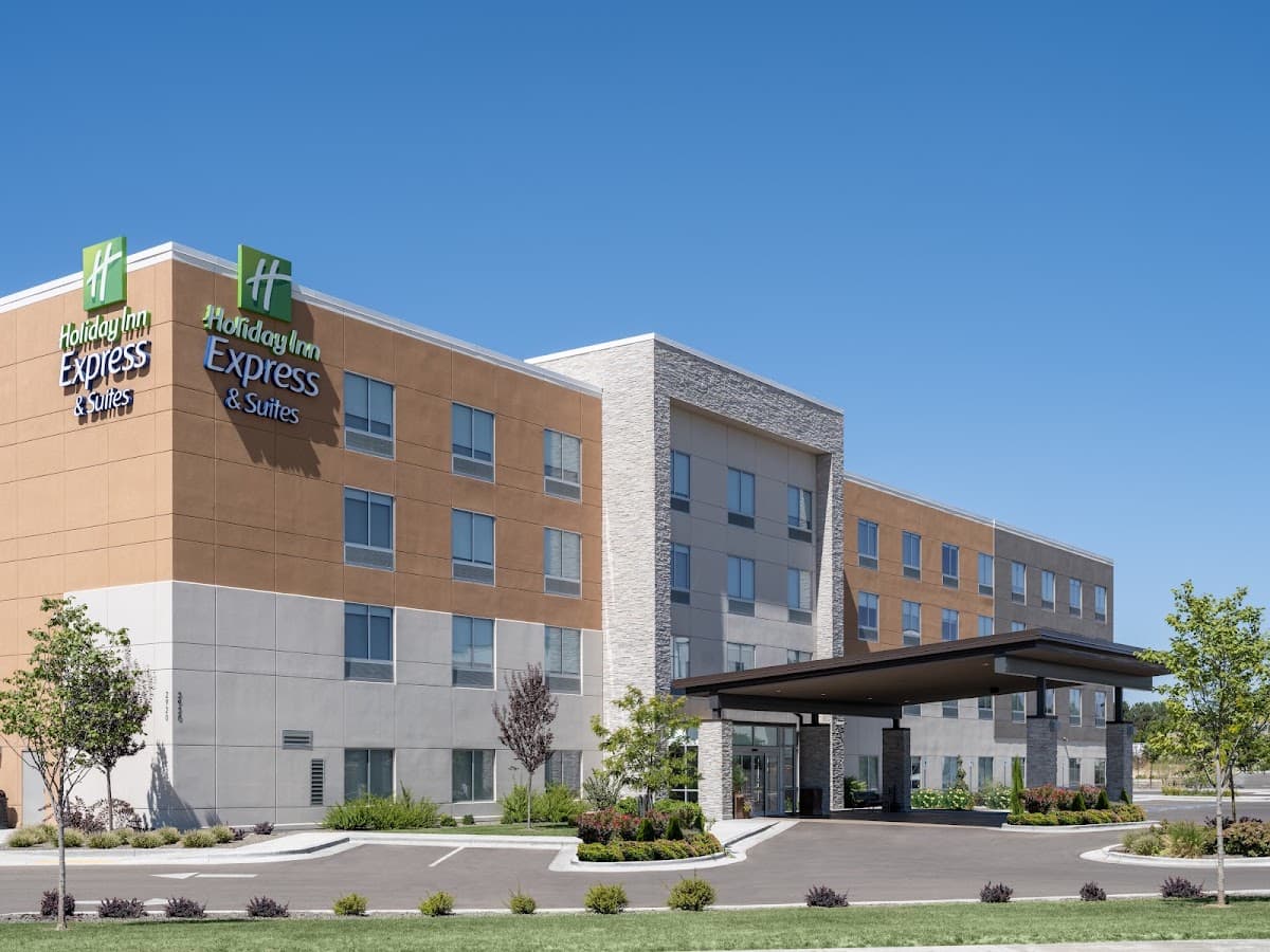 Holiday Inn Express & Suites Meridian - Boise West