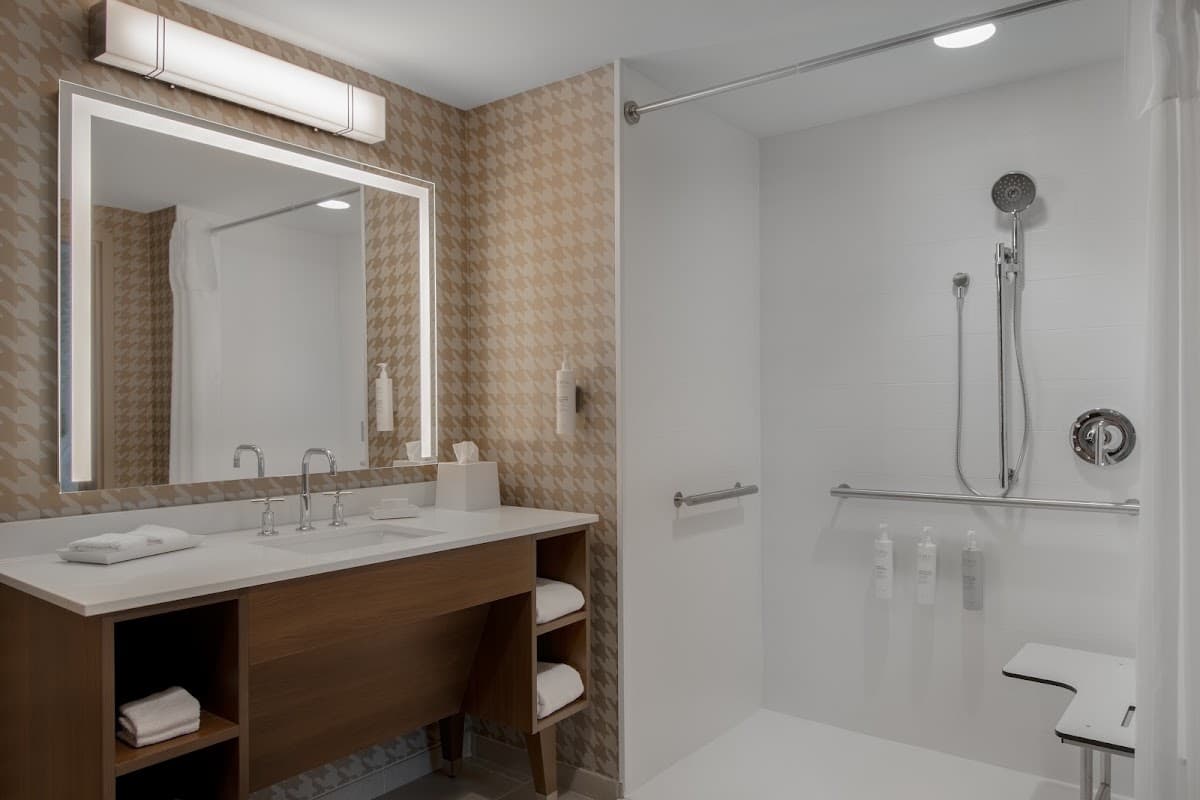 Home2 Suites by Hilton Jacksonville Downtown — photo 3