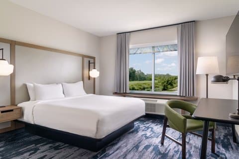 Fairfield by Marriott Inn & Suites Cleveland Tiedeman Road — photo 2