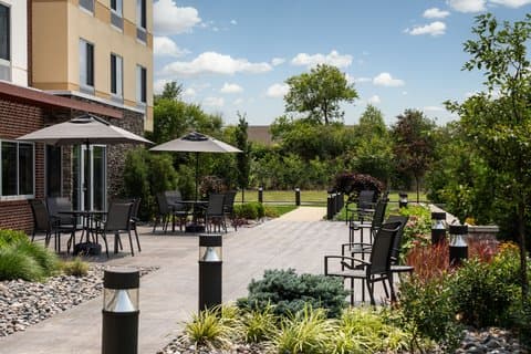 Fairfield by Marriott Inn & Suites Cleveland Tiedeman Road — photo 5