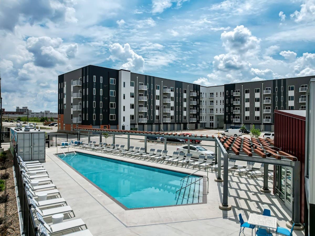 Linc — photo 3