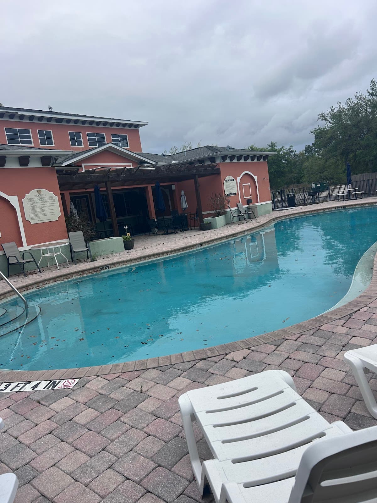 Villas at Spring Hill — photo 3