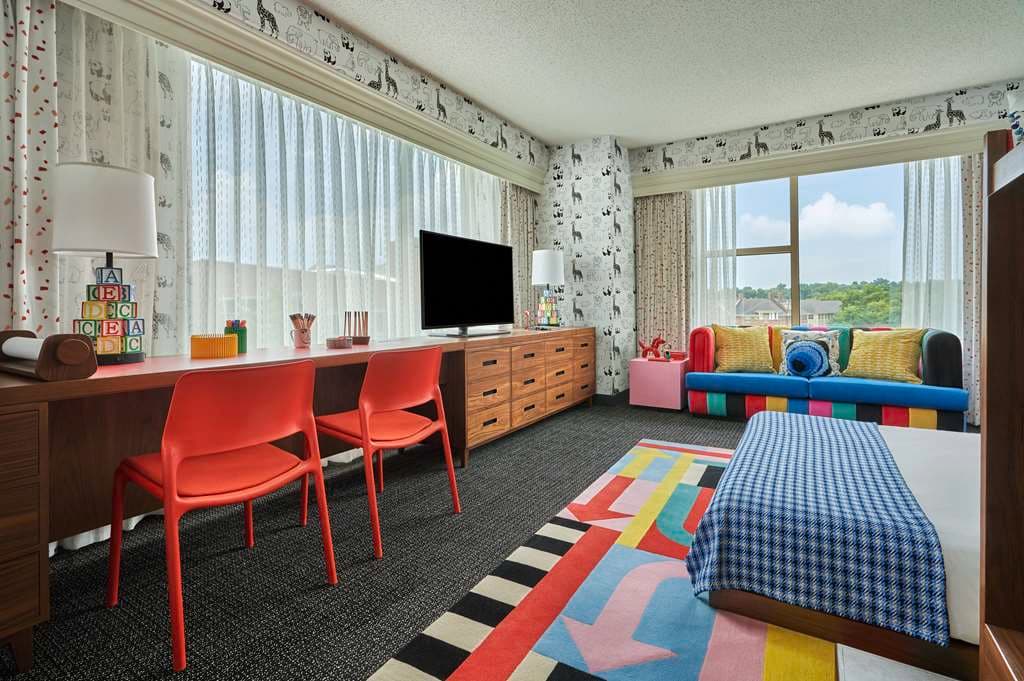 Graduate by Hilton Cincinnati — photo 5